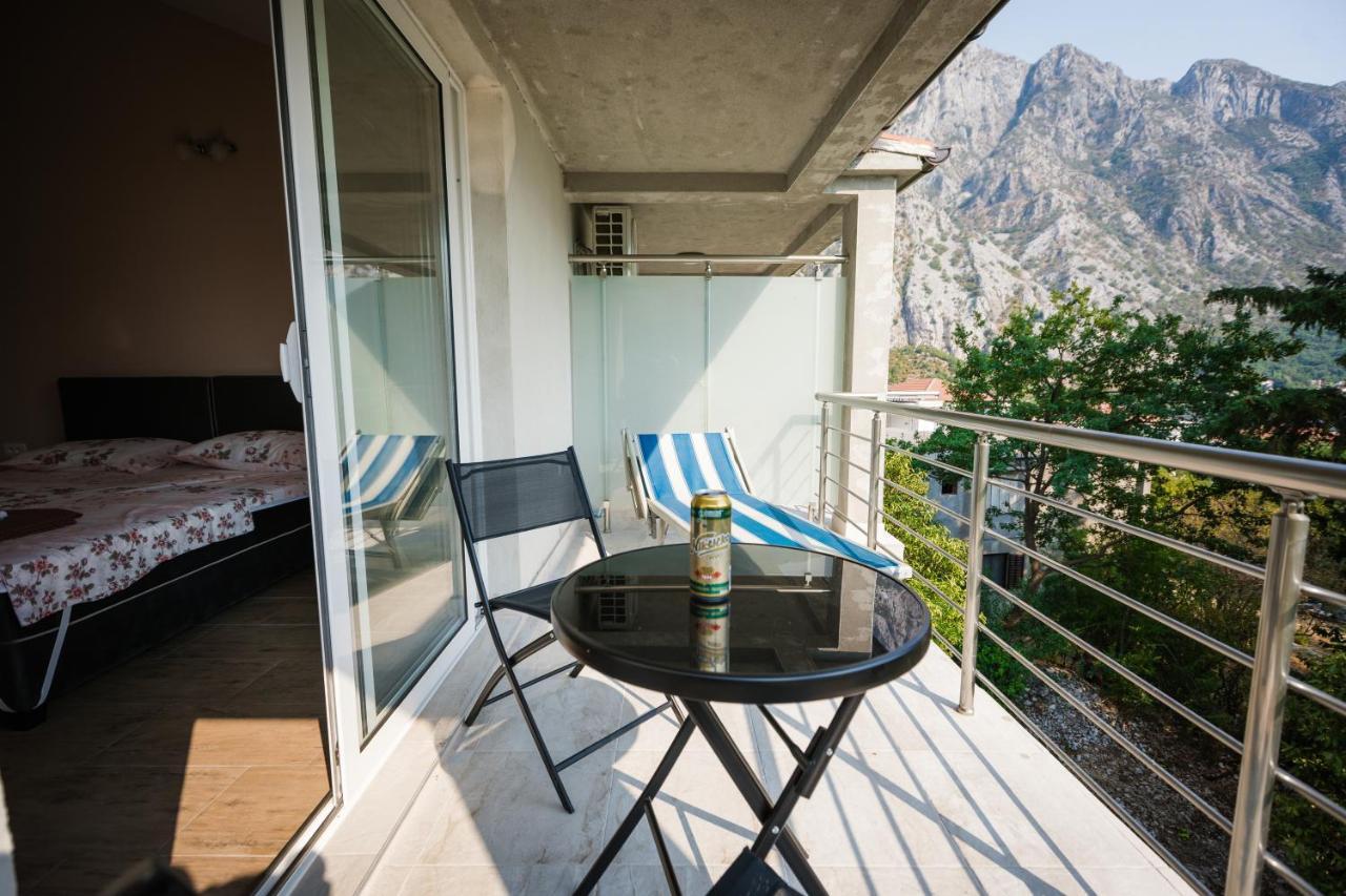 Apartmani Peko Kotor Exterior photo