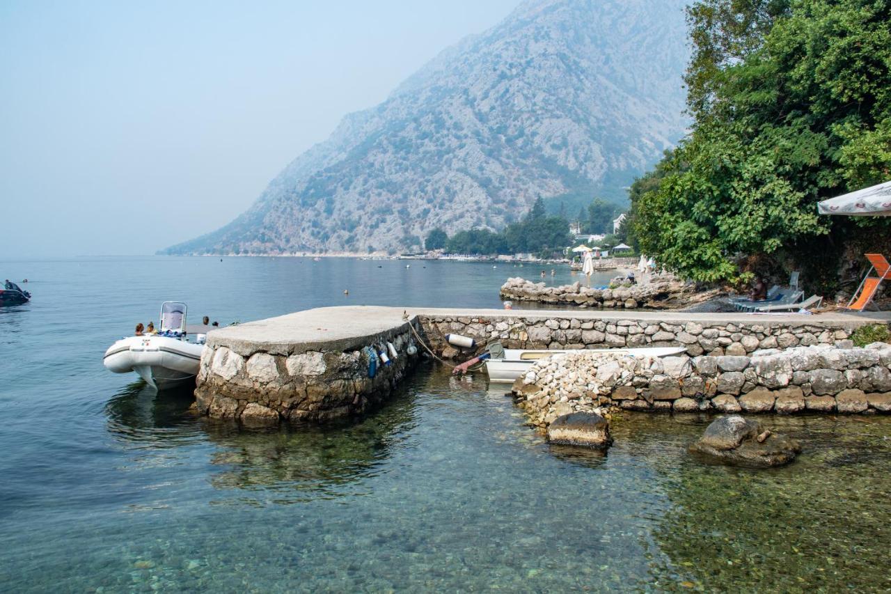 Apartmani Peko Kotor Exterior photo